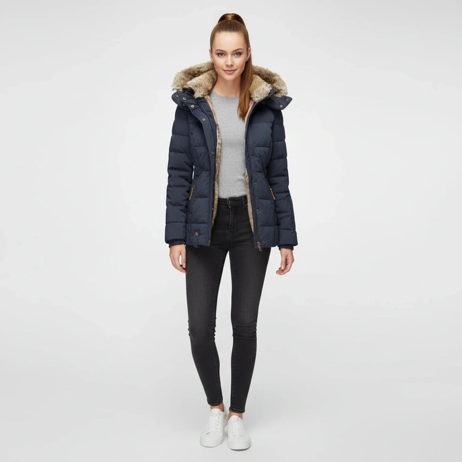 Women’s Winter Silhouette Hooded Puffer Jacket